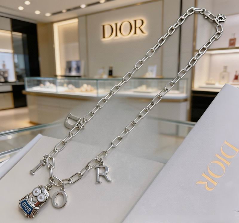 Dior Necklace 03yxs113